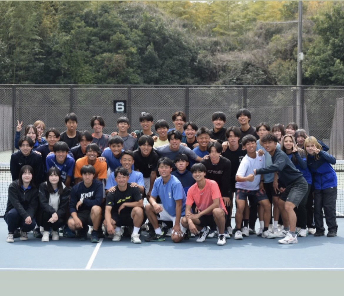 近畿大学体育会硬式庭球部