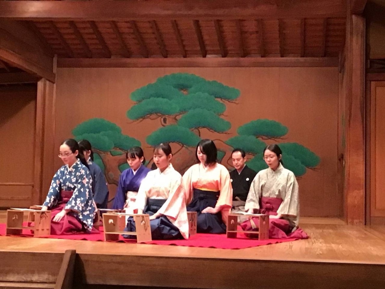 実践女子大学 能楽研究部