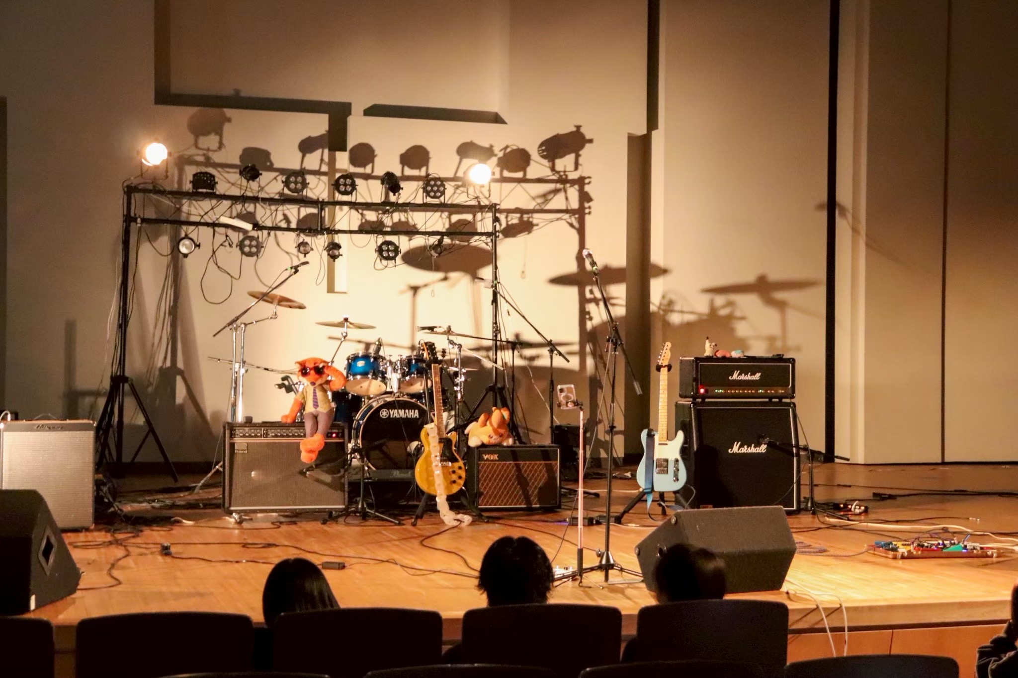 ライブエンターテイメントサークル