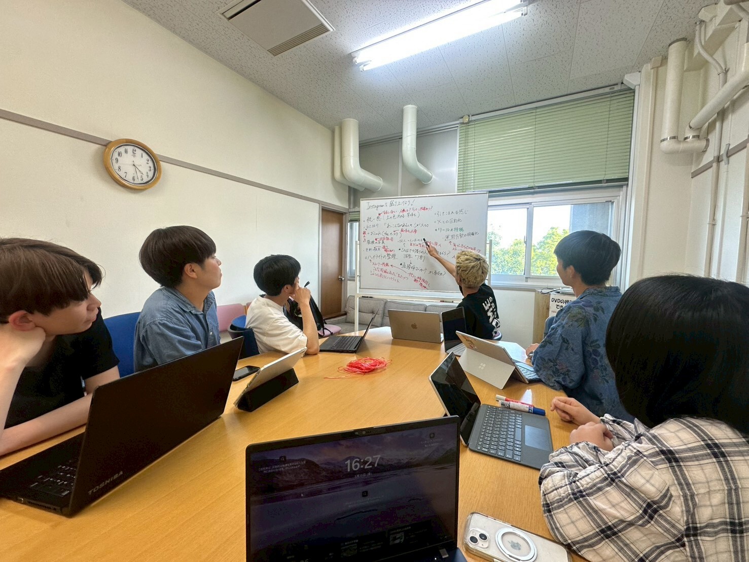 ＜神戸大学＞鶴ニ祭実行委員会