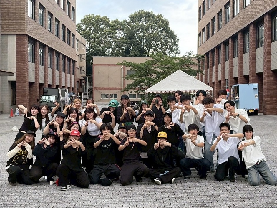 神戸学院大学ダンス部 Bust A Move