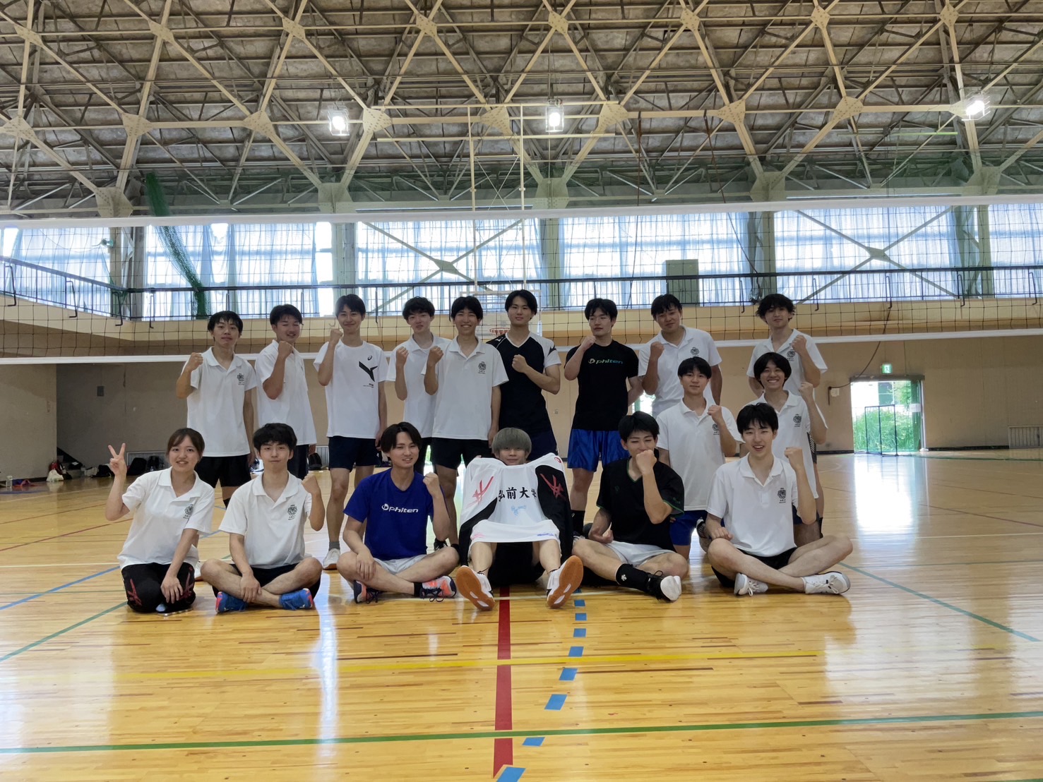 弘前大学全学男子バレーボール部