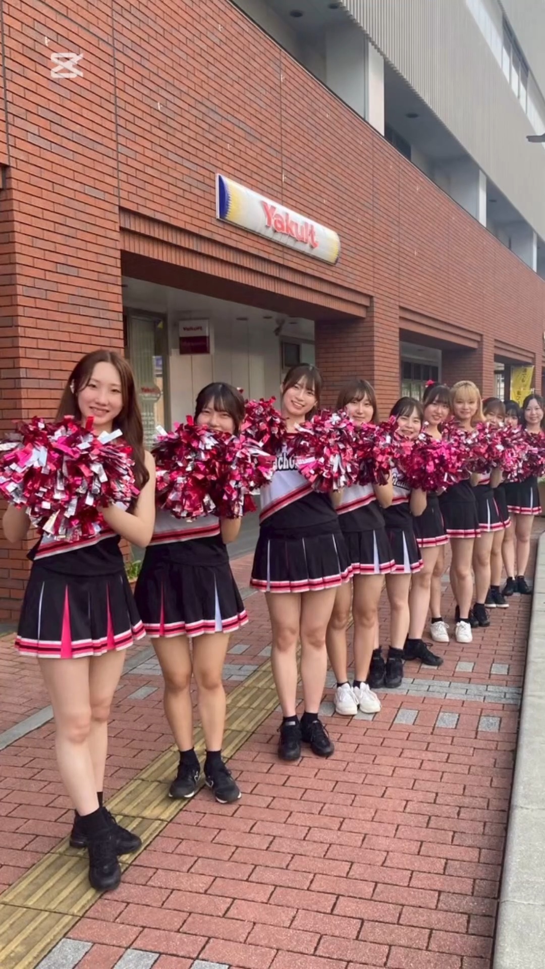 チアダンスサークルPeach⭐︎Graffiti