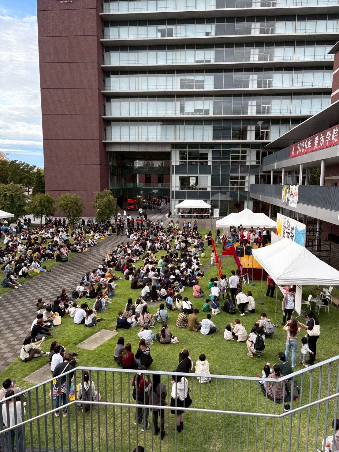 MKC愛学祭実行委員会