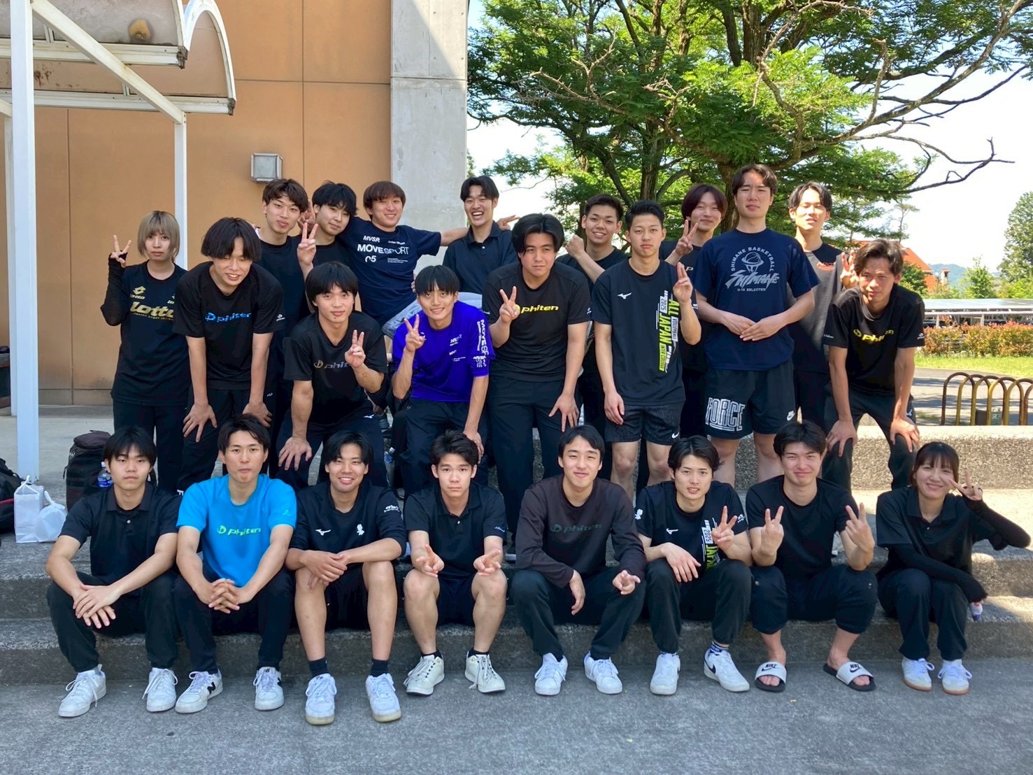 島根大学男子バレーボール部