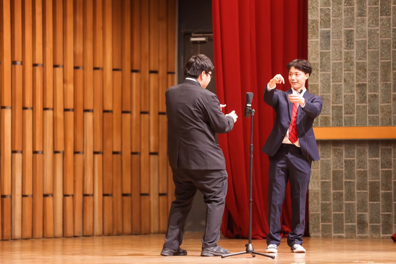 茨城大学お笑いサークルWARAIBA