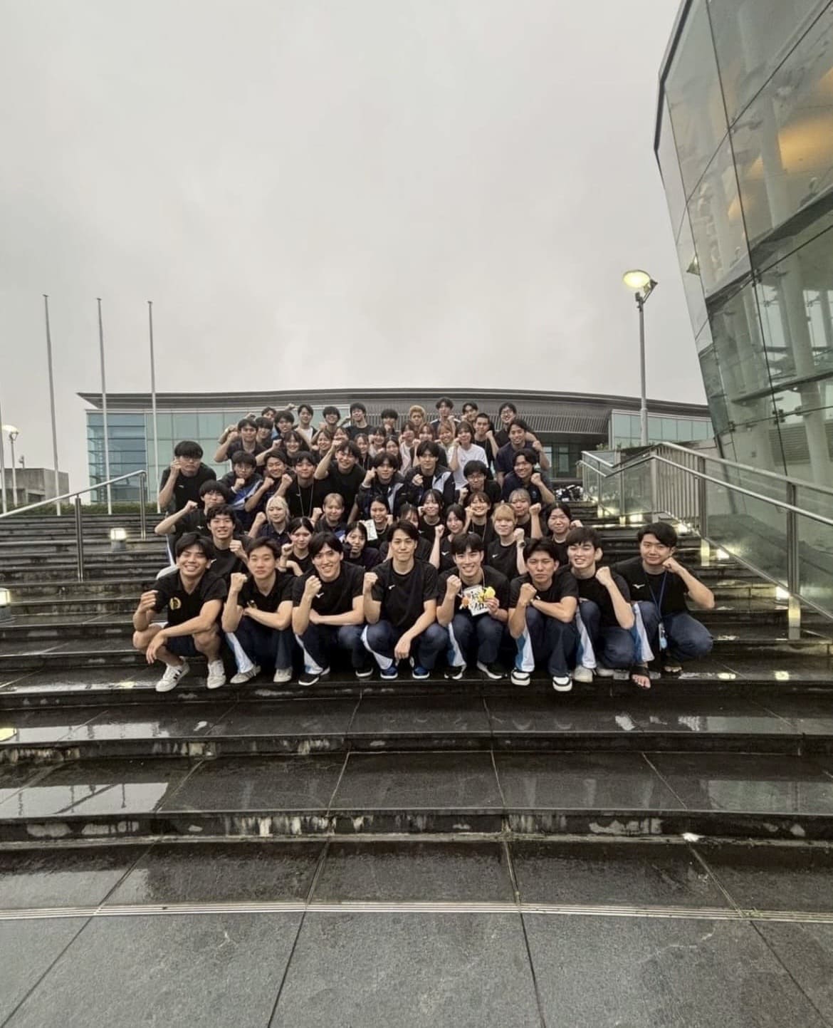 東京都立大学水泳部
