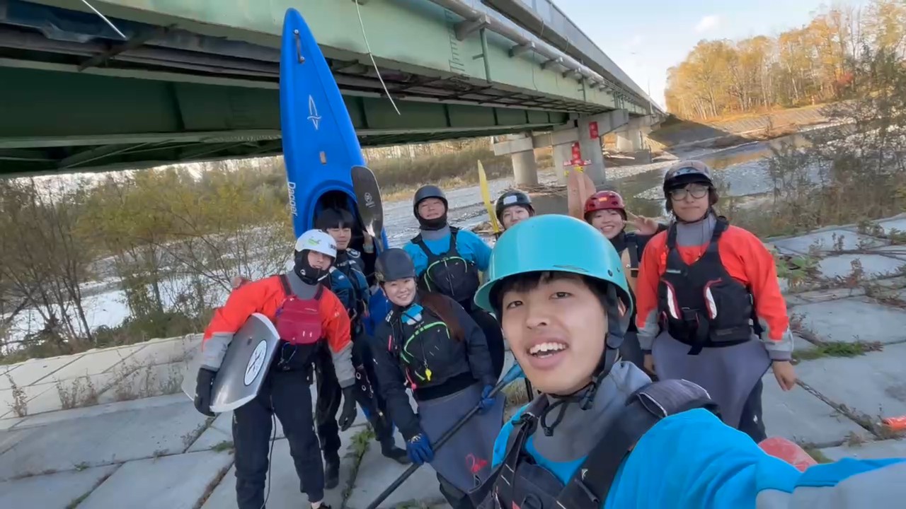 カヌー探検部