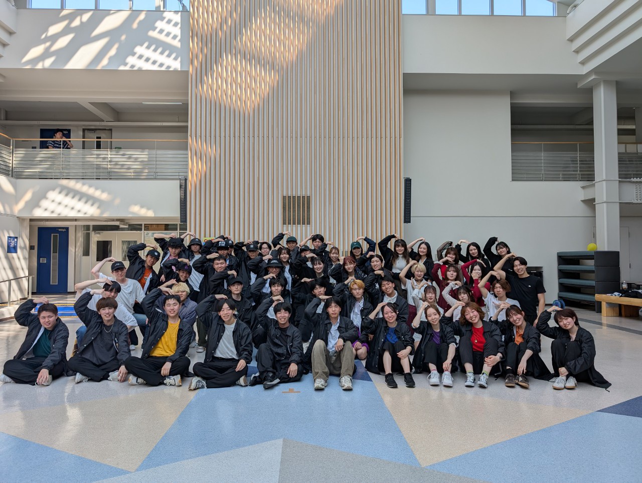 ダンス同好会