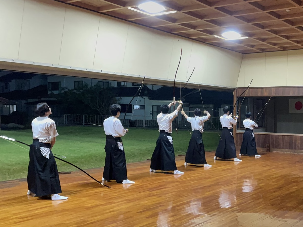 弓道サークル一閃